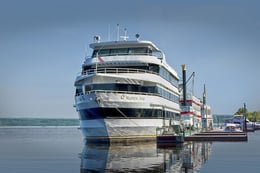Stillwater RiverBoat - Majestic-1